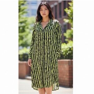Torrid Beetlejuice Sleep Gown Size 4 Plus Size 26 Black Green Pajamas-laundered